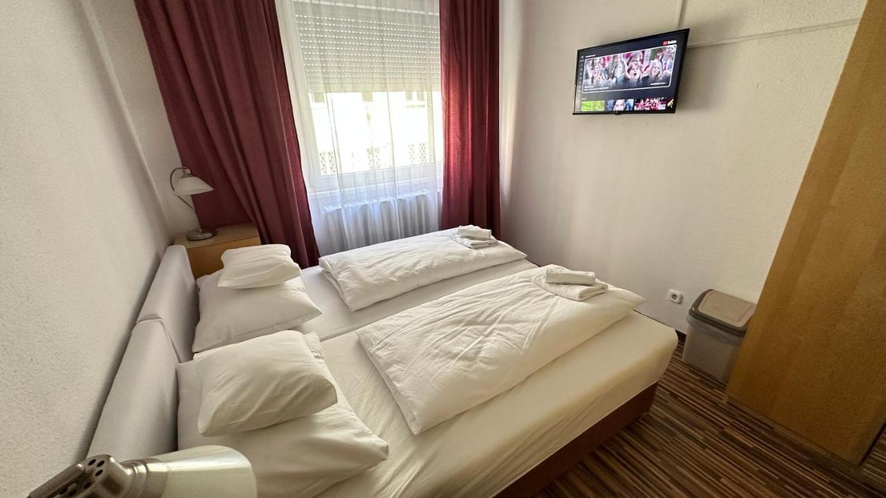 H1 Apartmanok Budapest Bagian luar foto