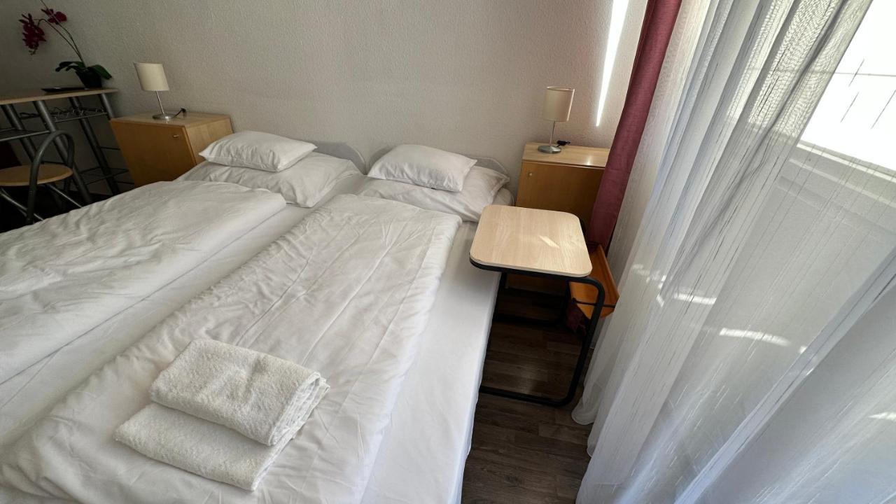 H1 Apartmanok Budapest Bagian luar foto