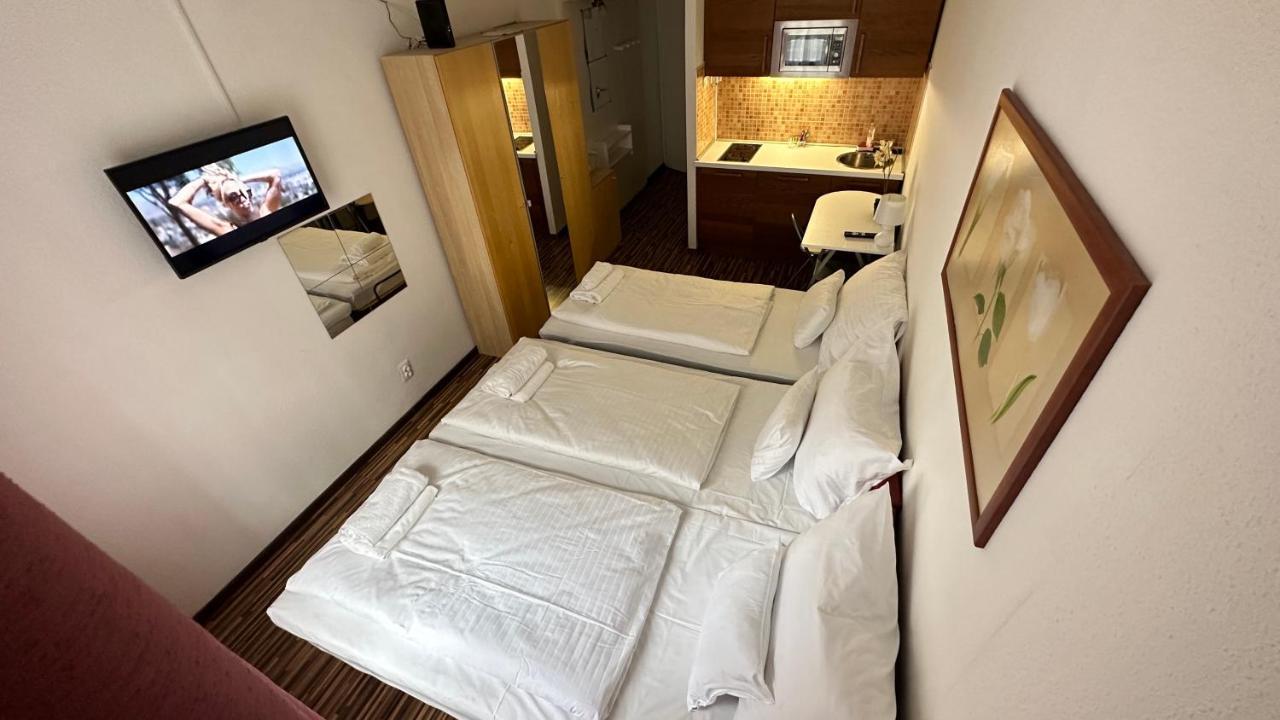 H1 Apartmanok Budapest Bagian luar foto