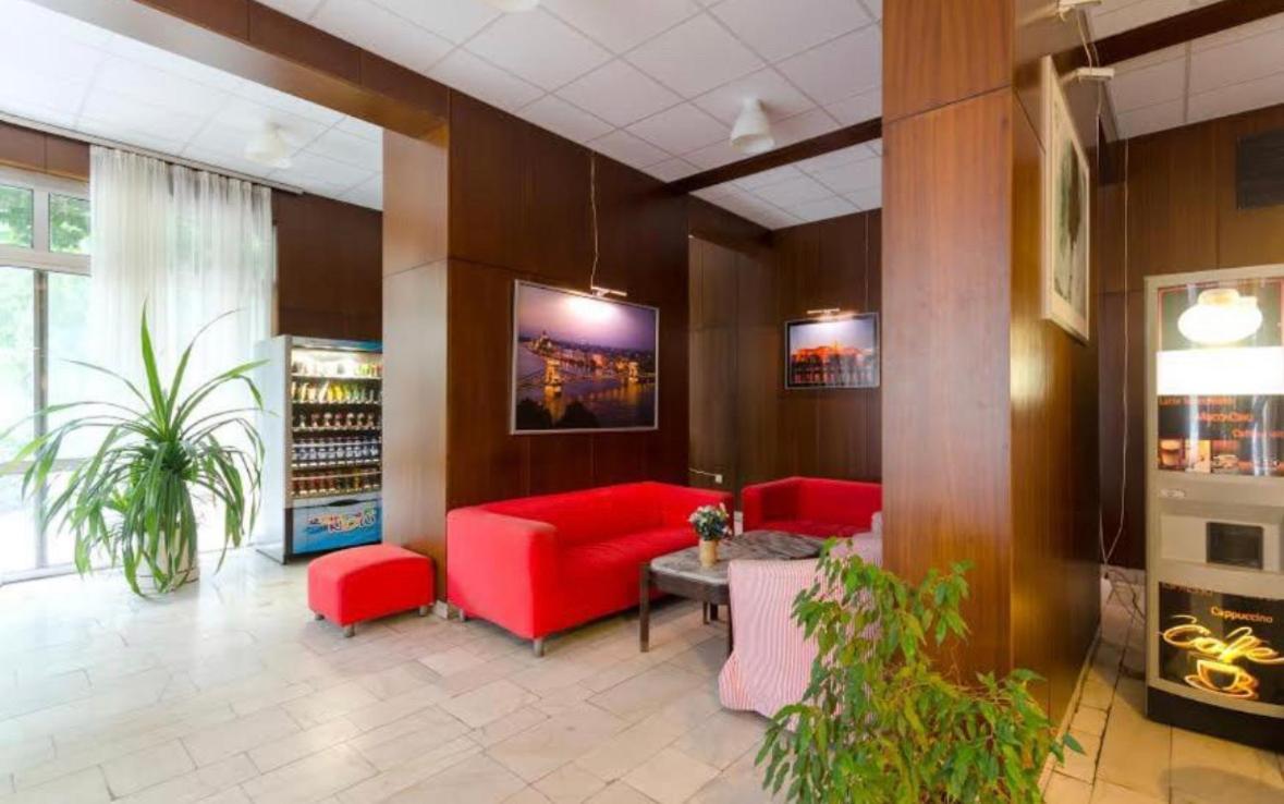 H1 Apartmanok Budapest Bagian luar foto