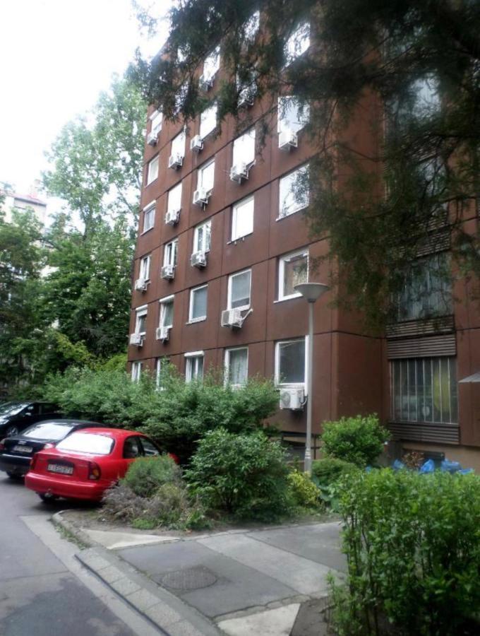 H1 Apartmanok Budapest Bagian luar foto