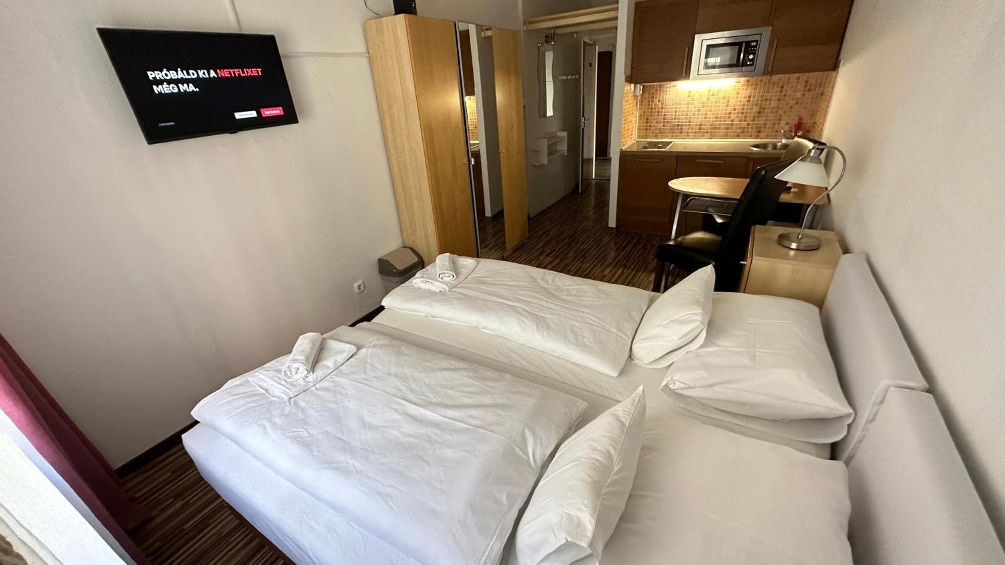 H1 Apartmanok Budapest Bagian luar foto